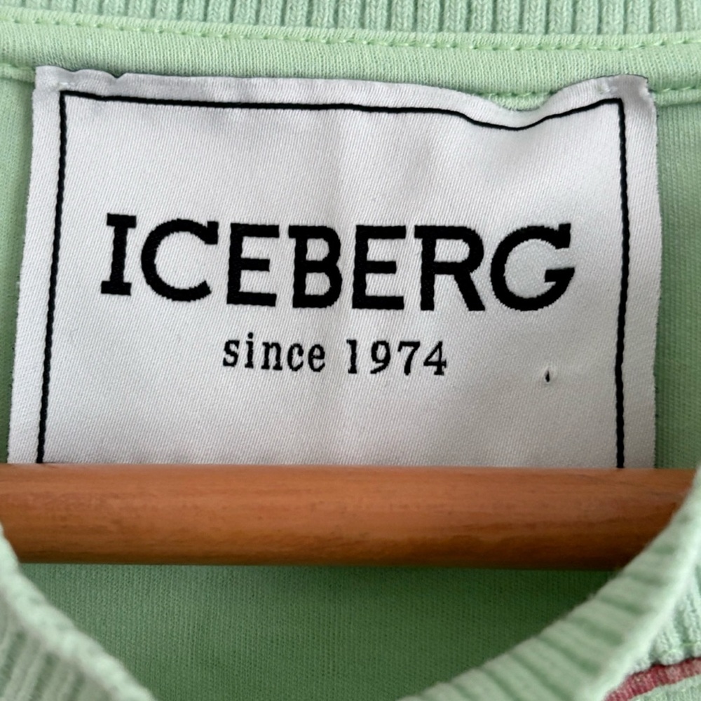 ICEBERG X Peanuts Snoopy Suds Tee Shirt Pale Green Medium - Picture 5 of 7